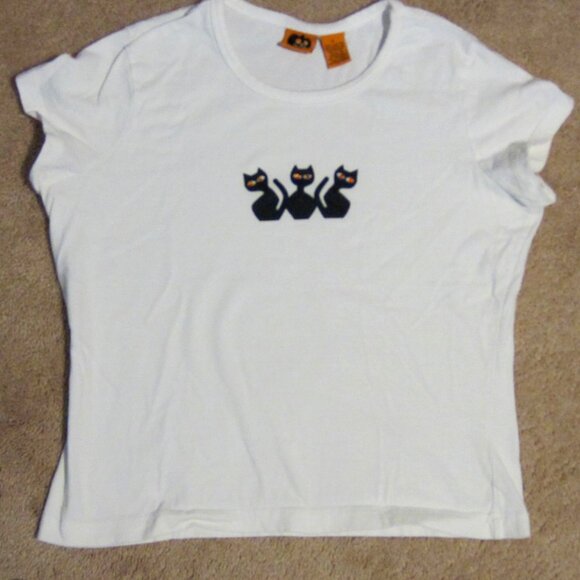 Halloween Cat White T shirt- size L - black cats rhinestone eyes - Picture 1 of 3